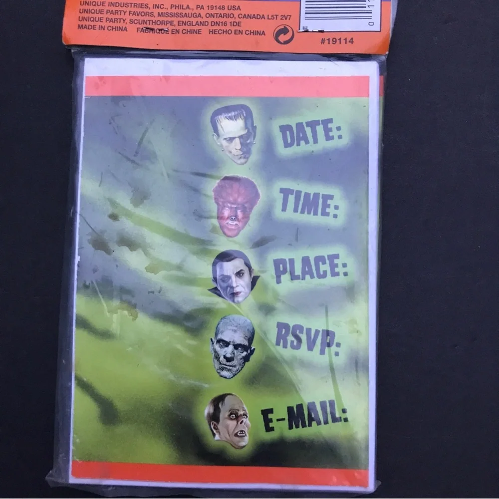 NIP VHTF VINTAGE Universal Studios Classic Horror‎ Party Invitation & Napkins